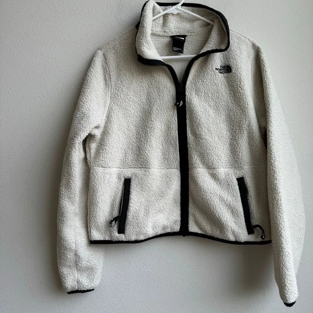 Bundle of Three The North Face Everlane Sherpa Hoodie Size Small & Medium - Picture 2 of 12